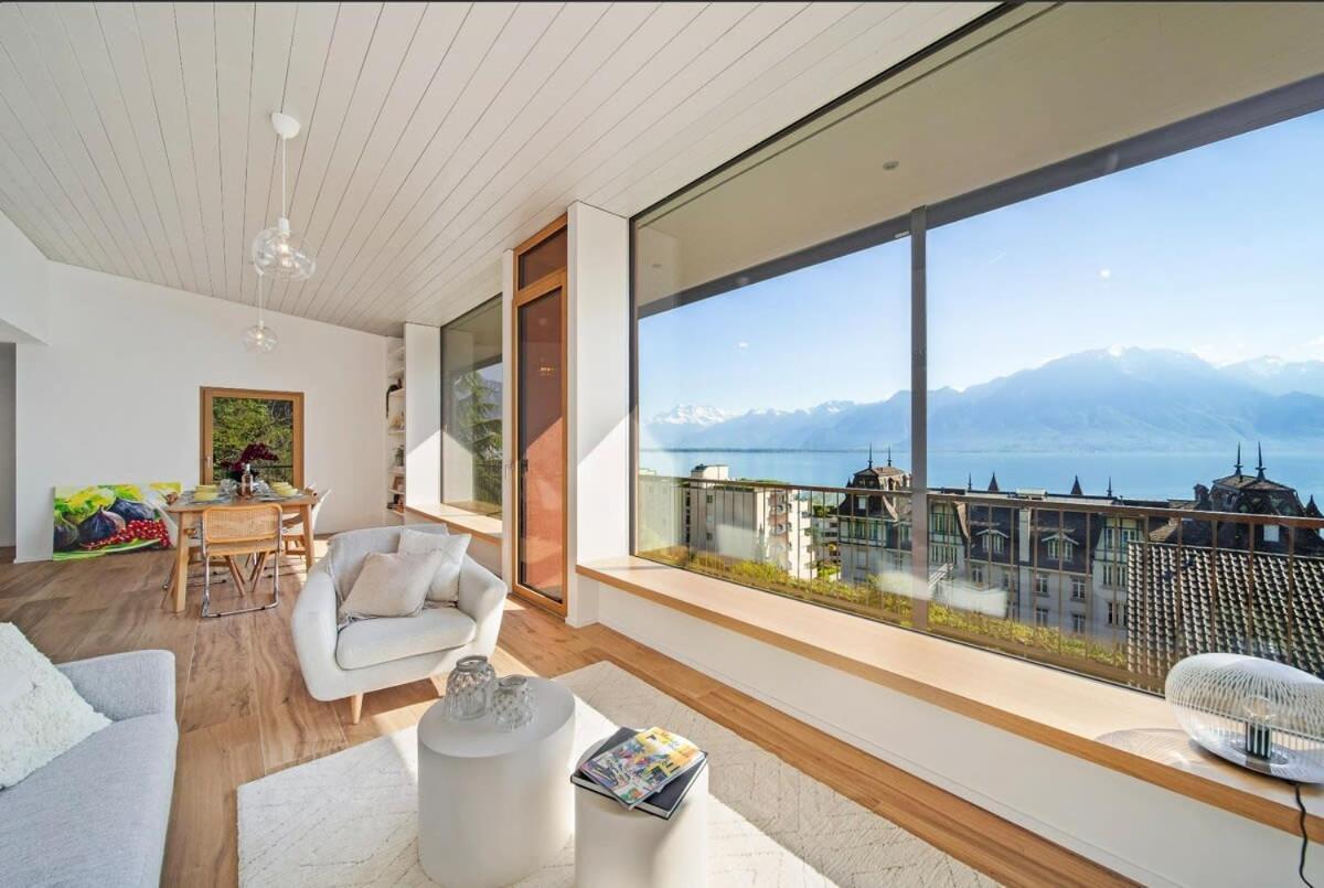 Rose In The Center Of By Guestlee Vila Montreux